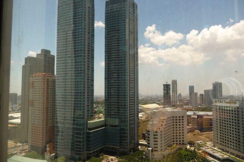 Zicht op Manilla vanuit ons hotel